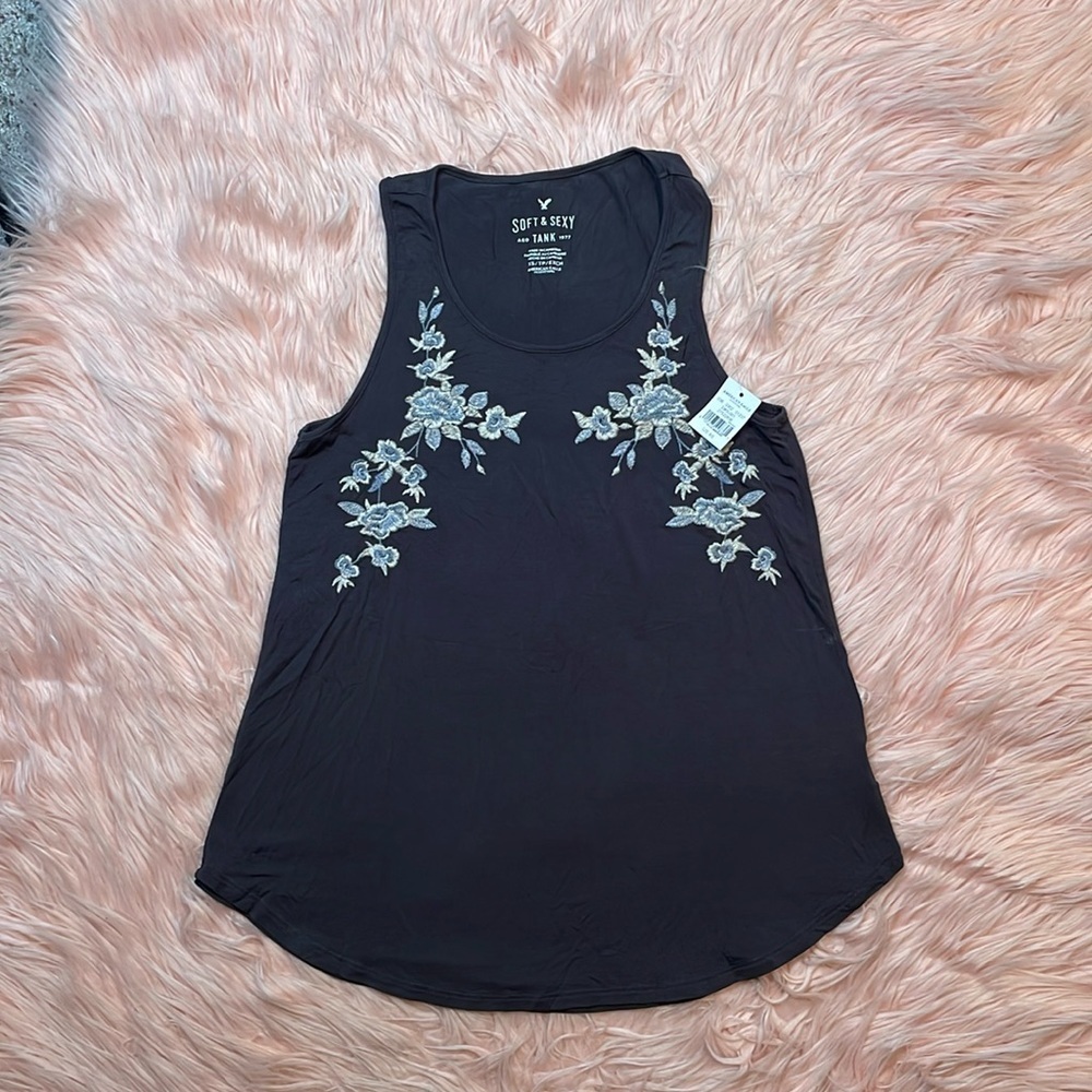 NWT American Eagle Soft & Sexy Gray Tank Top Floral Embroidery Size XS